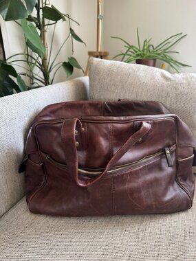 Banana Republic Classic Leather Travel Duffle Weekender Tote Bag Rich Dark Brown